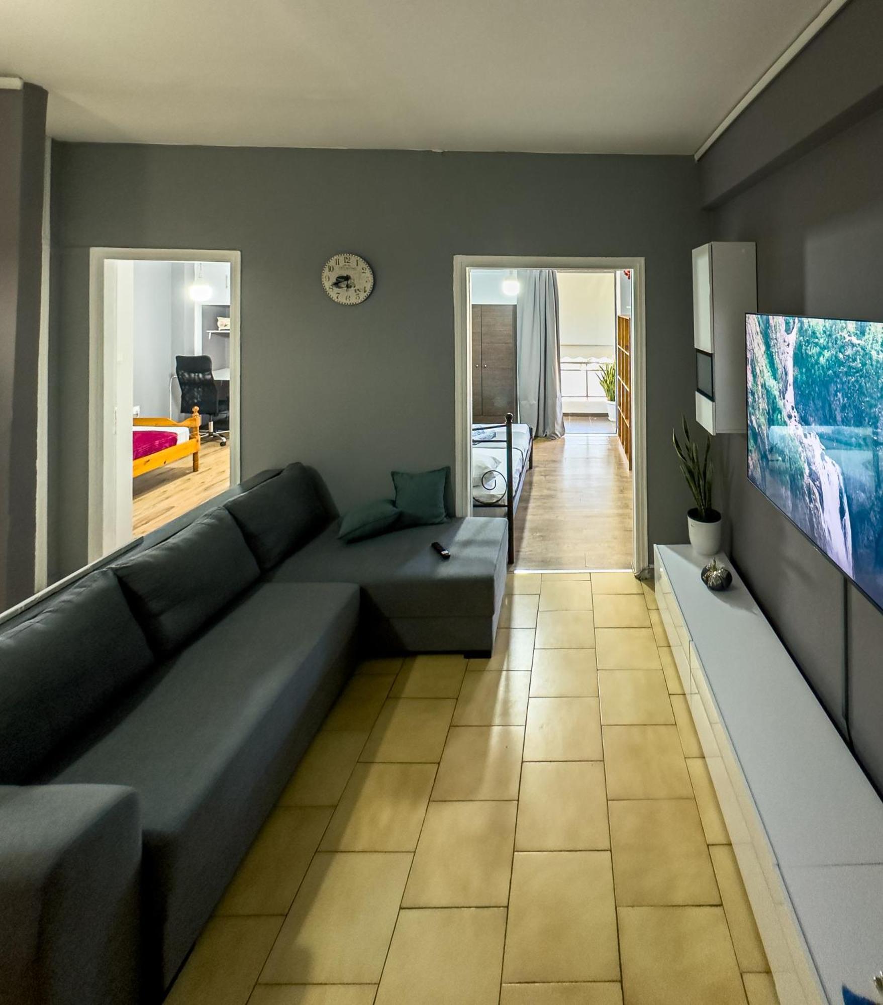 Apartment Downtown Golden Kalamata